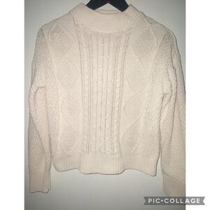 Elegant Cream Cable Knit Turtleneck Sweater